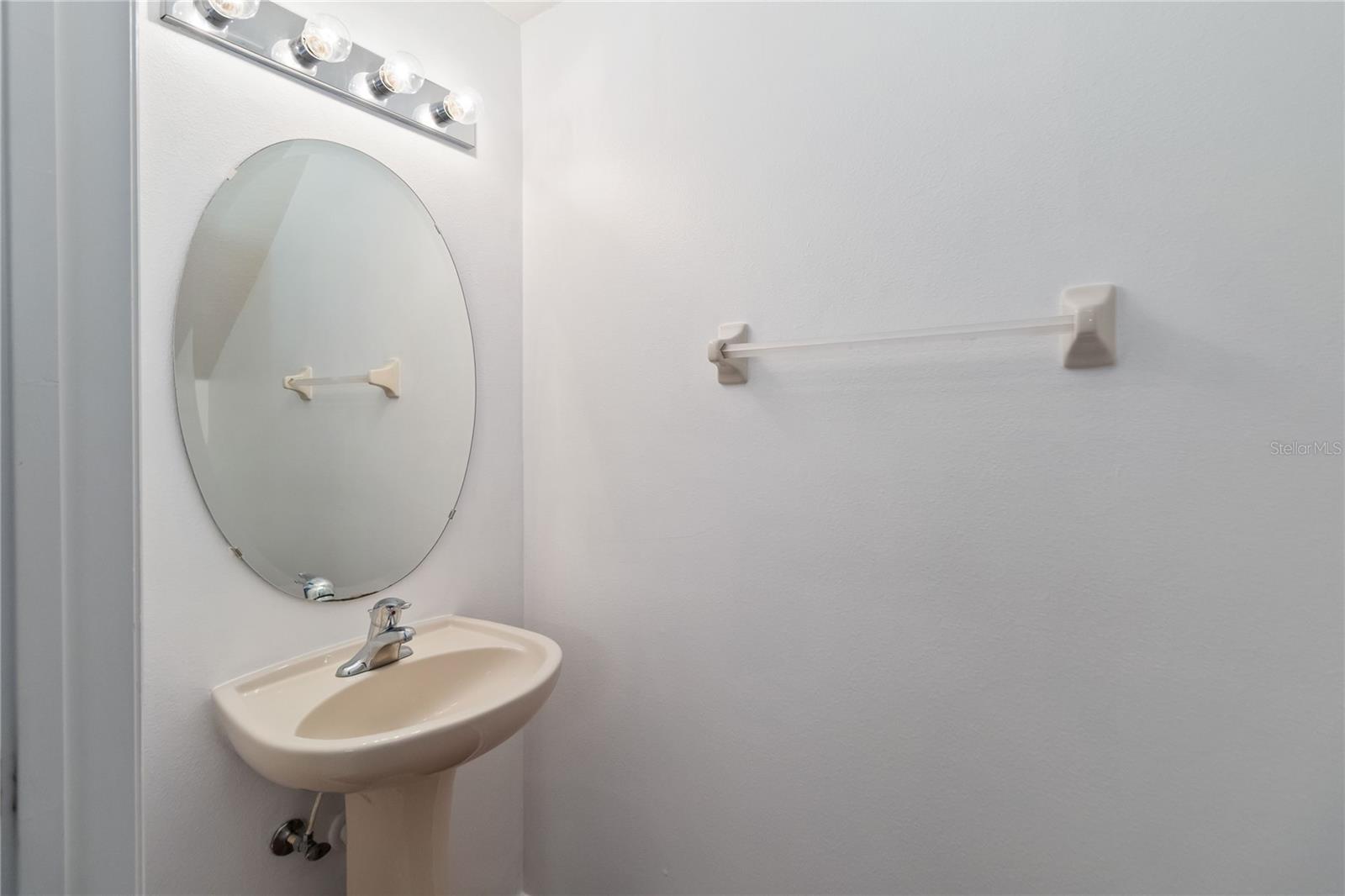 Image 11 of 23 For 13329 Harbor Shore Lane