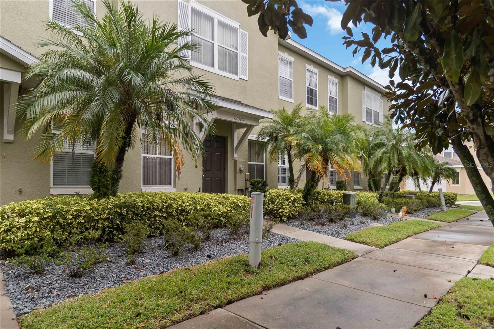 Image 3 of 23 For 13329 Harbor Shore Lane