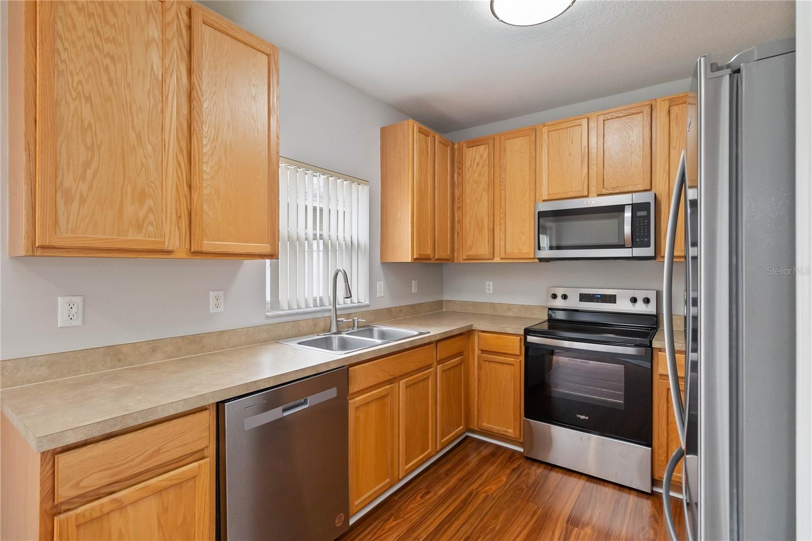 Image 9 of 23 For 13329 Harbor Shore Lane