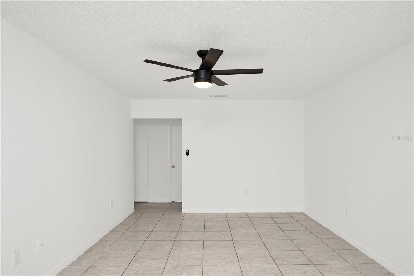 Image 10 of 40 For 4403 Semoran Boulevard 3