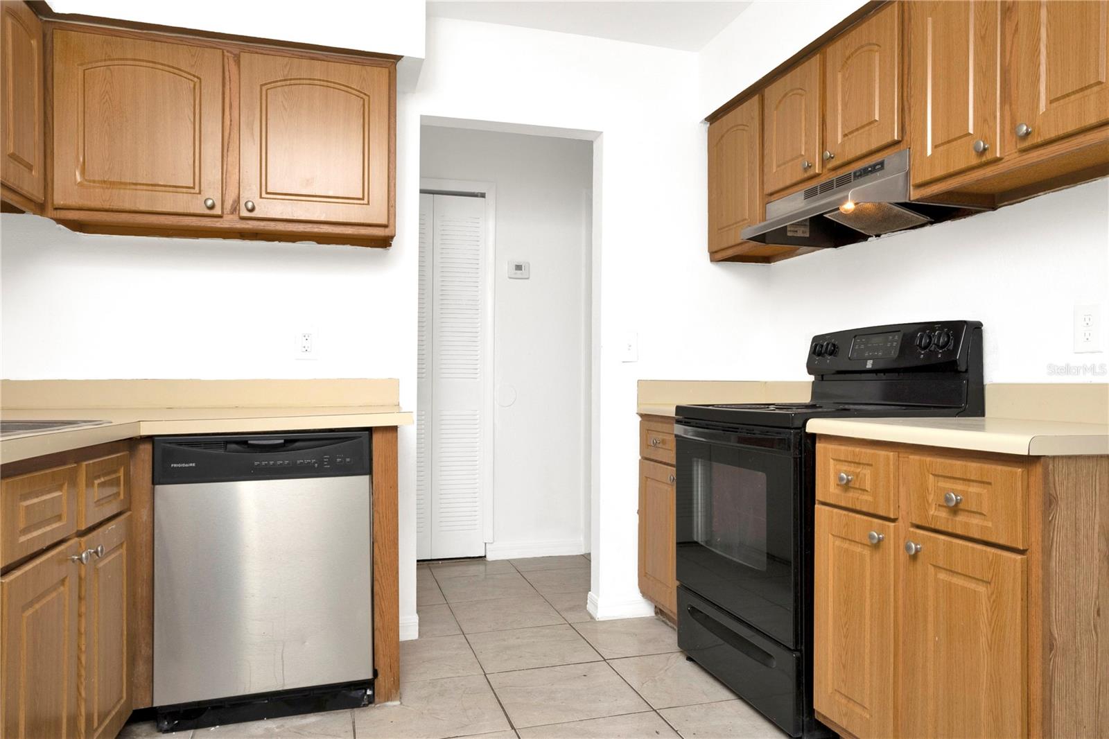 Image 16 of 40 For 4403 Semoran Boulevard 3