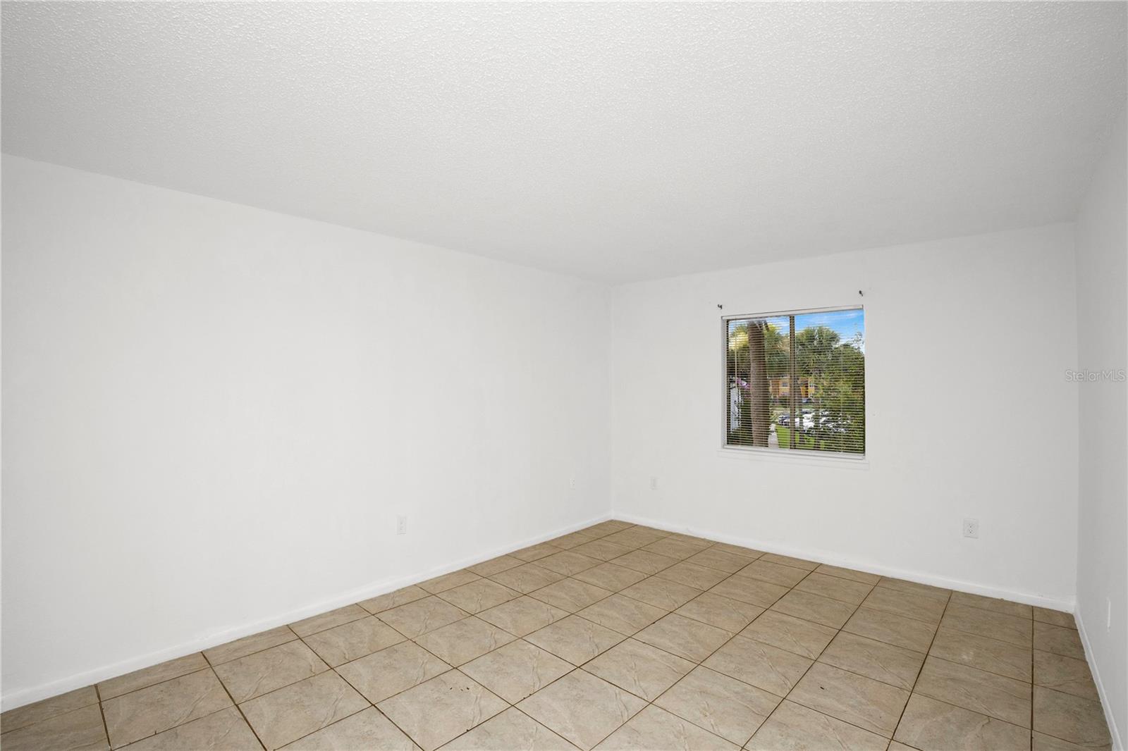 Image 30 of 40 For 4403 Semoran Boulevard 3
