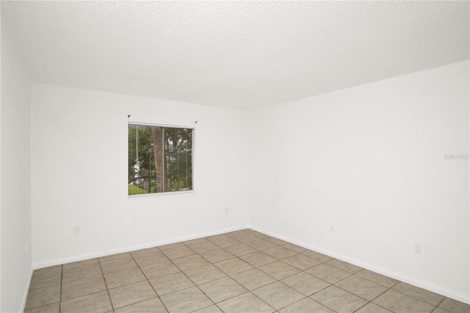 Image 31 of 40 For 4403 Semoran Boulevard 3