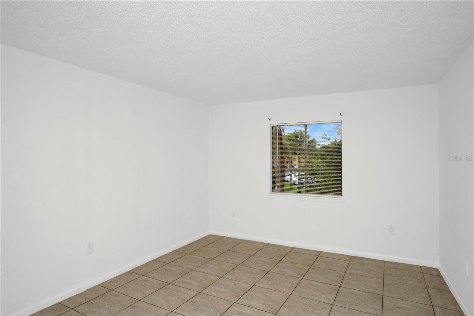 Image 32 of 40 For 4403 Semoran Boulevard 3