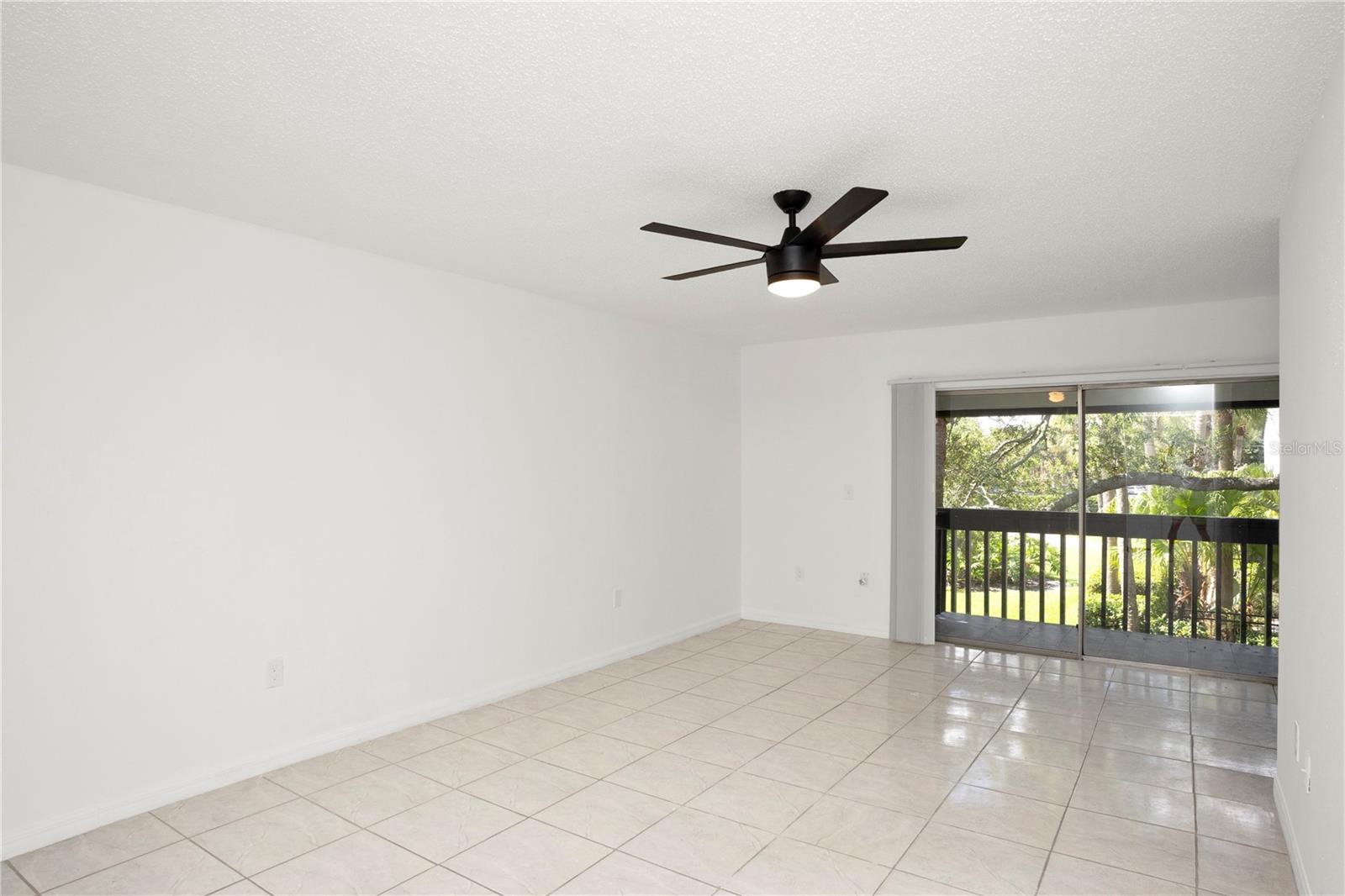 Image 5 of 40 For 4403 Semoran Boulevard 3