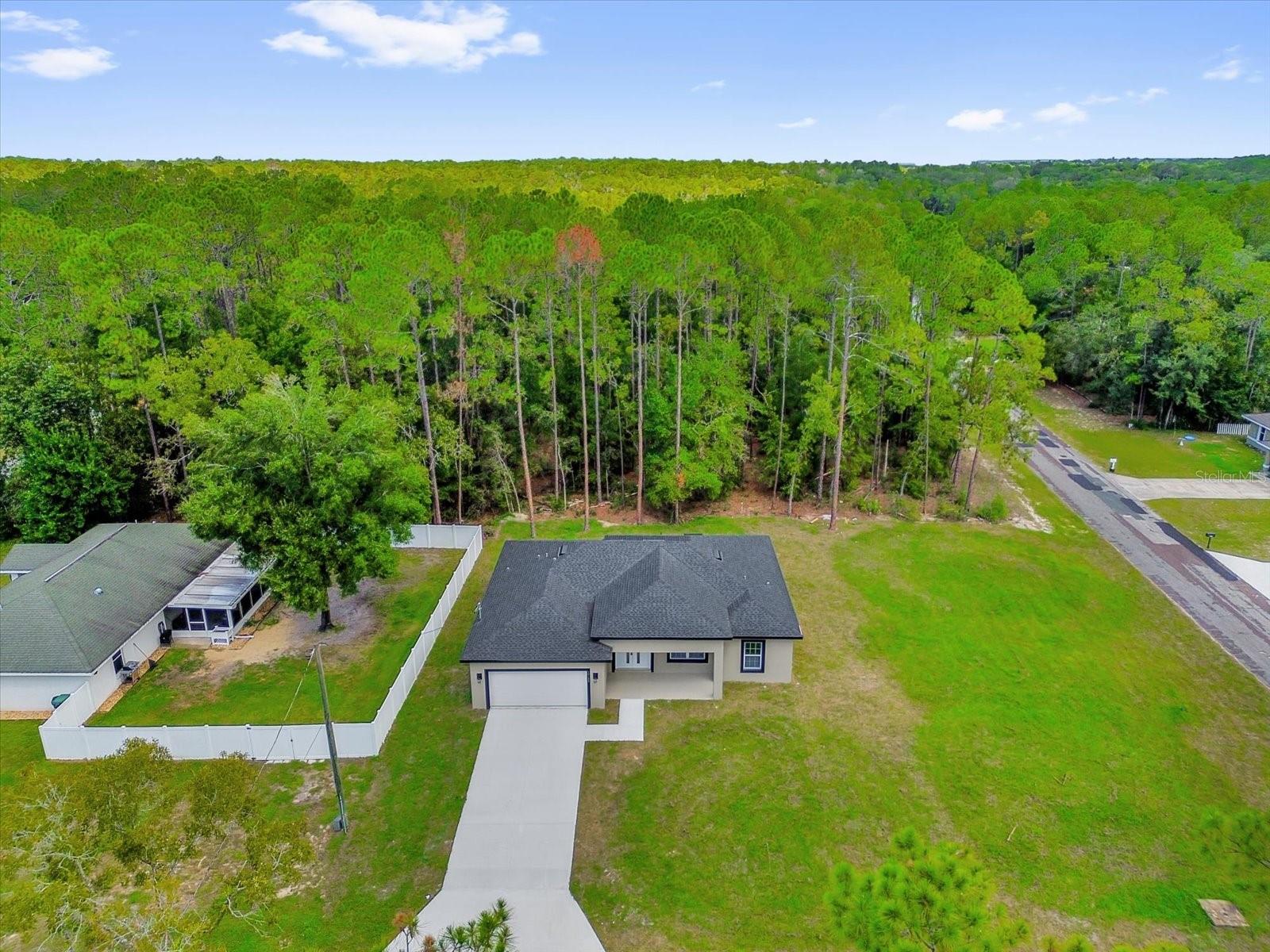 Image 27 of 31 For 10188 Empress Circle