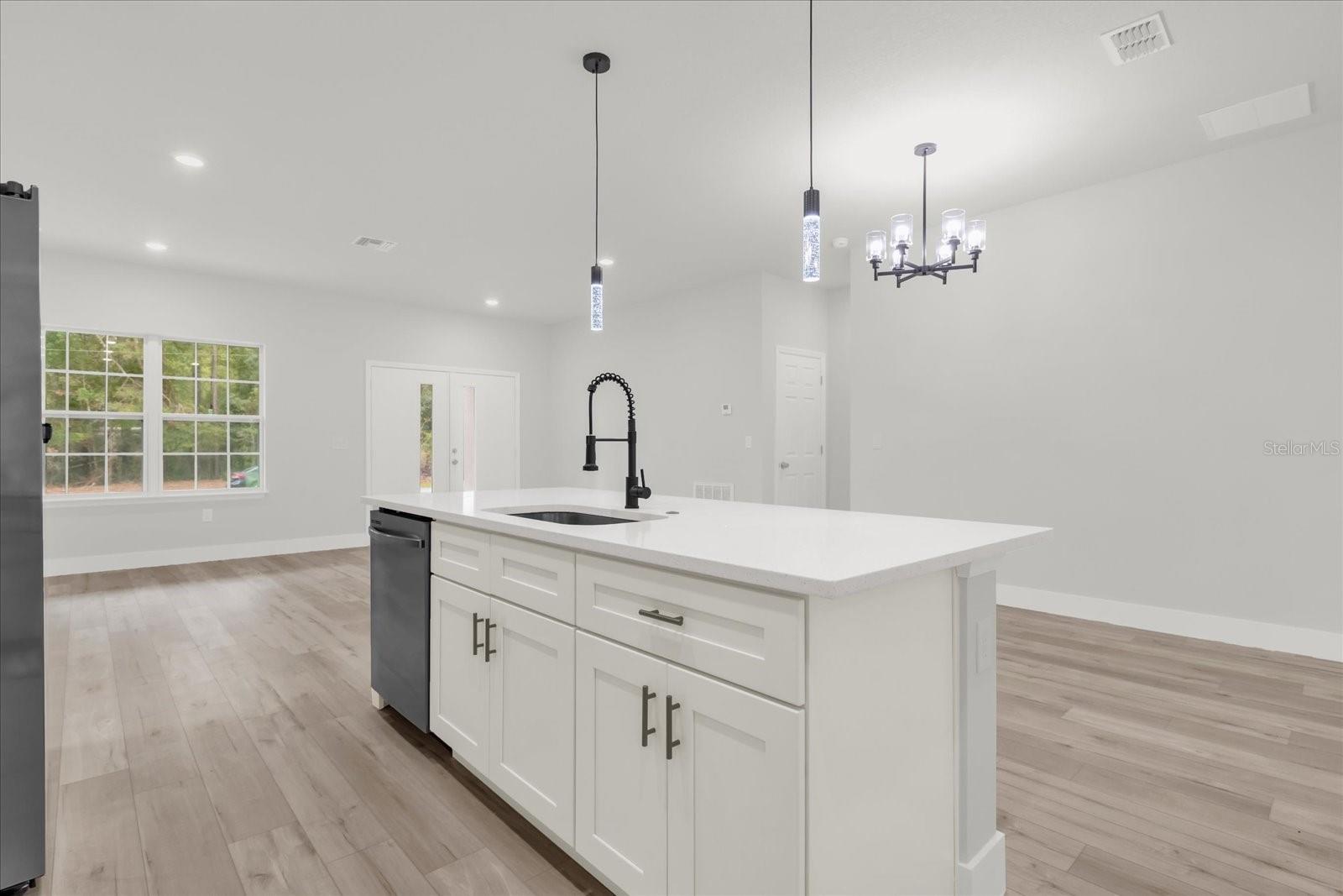 Image 9 of 31 For 10188 Empress Circle