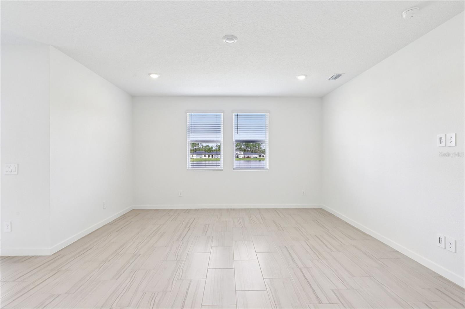 Image 15 of 29 For 51 Wandering Creek Way