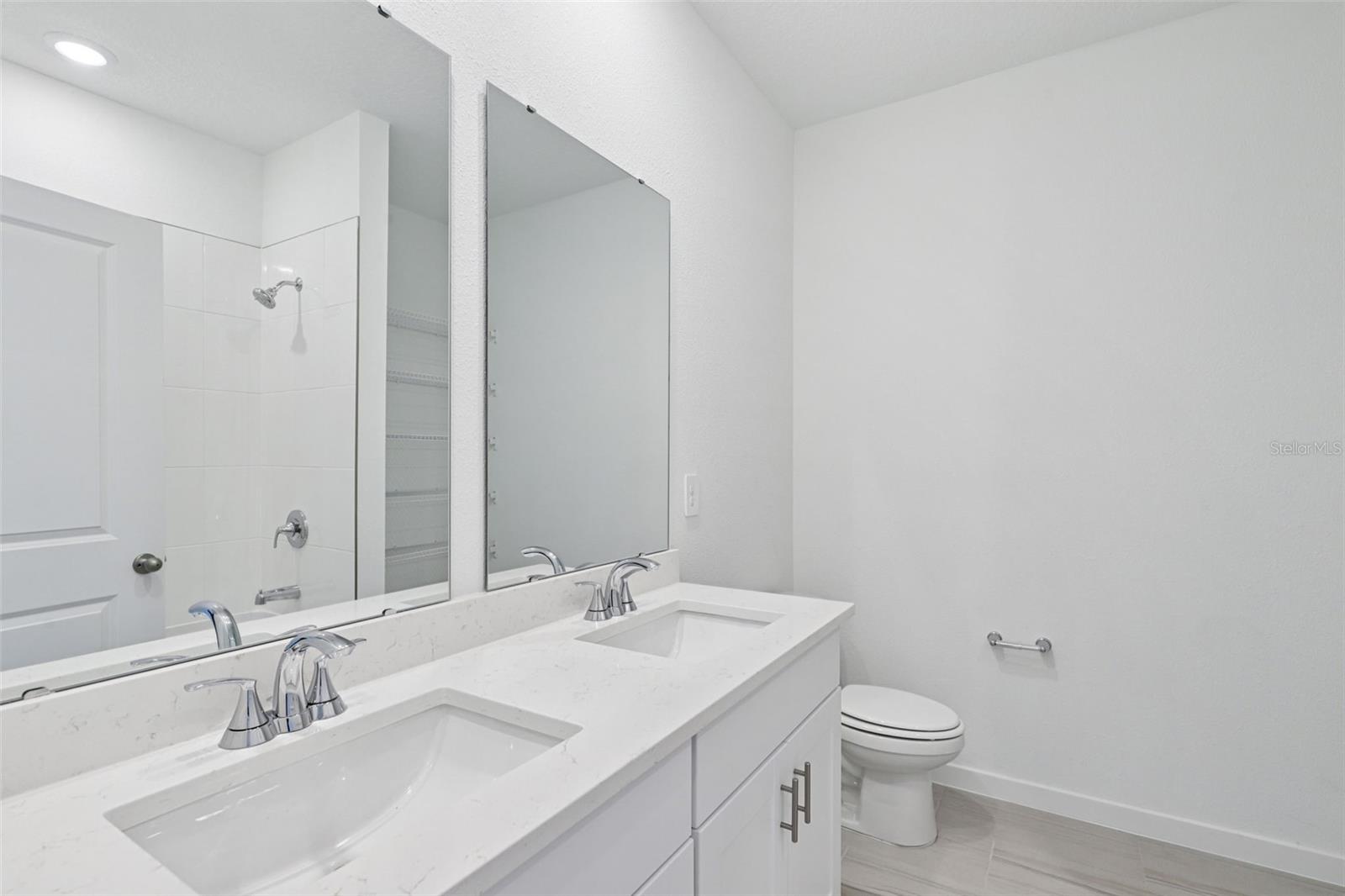 Image 19 of 29 For 51 Wandering Creek Way