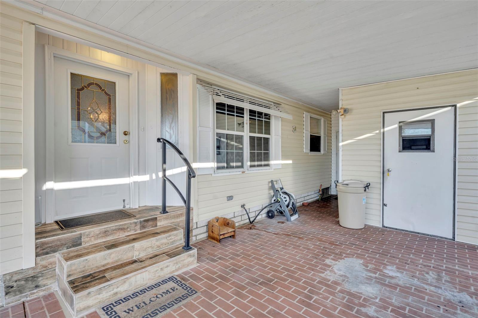 Image 3 of 55 For 120 Victoria Drive