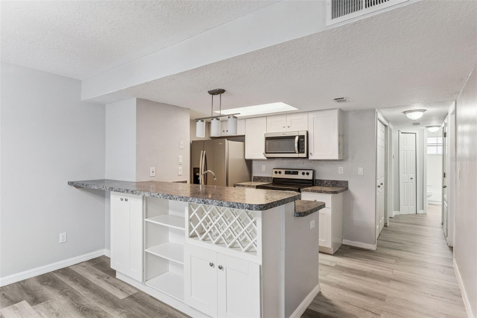 Image 16 of 36 For 2442 Sweetwater Club Circle 41