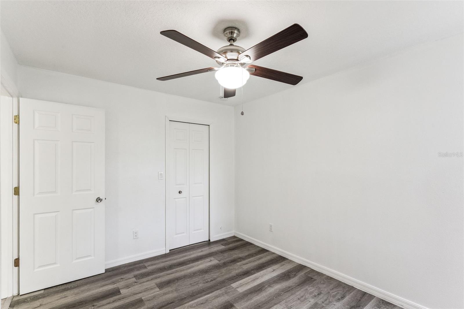 Image 31 of 36 For 2442 Sweetwater Club Circle 41