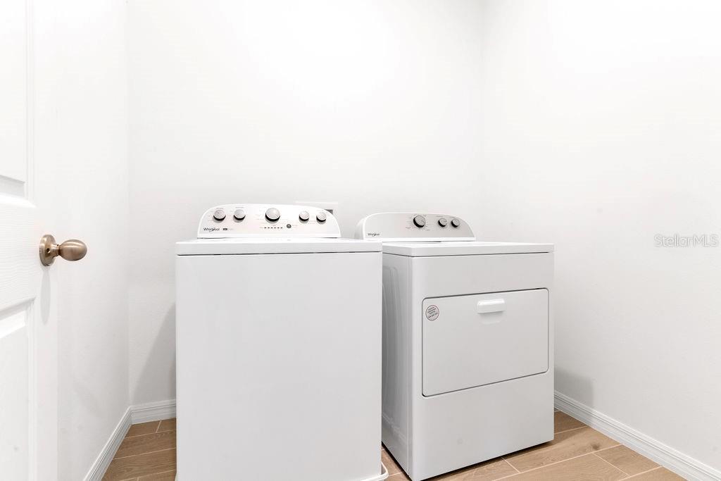 Image 22 of 33 For 4716 Homestead Trail