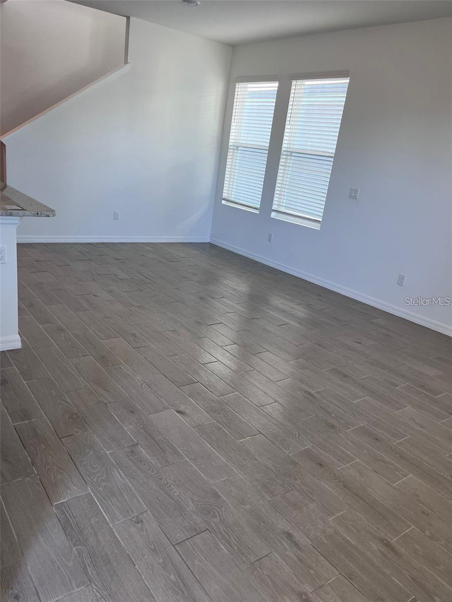 Image 4 of 33 For 4716 Homestead Trail