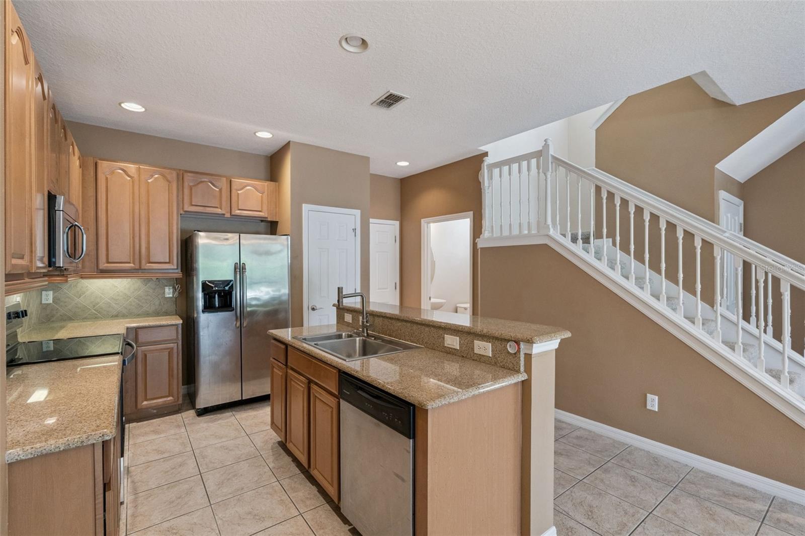 Image 11 of 36 For 10376 Fallsgrove Street
