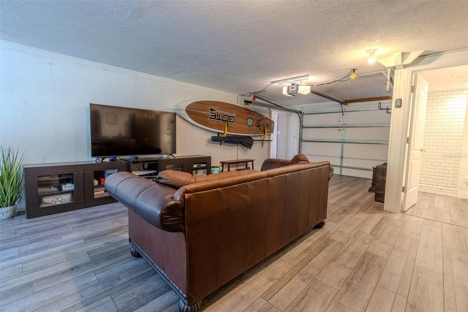 Image 6 of 23 For 7 Valencia Street