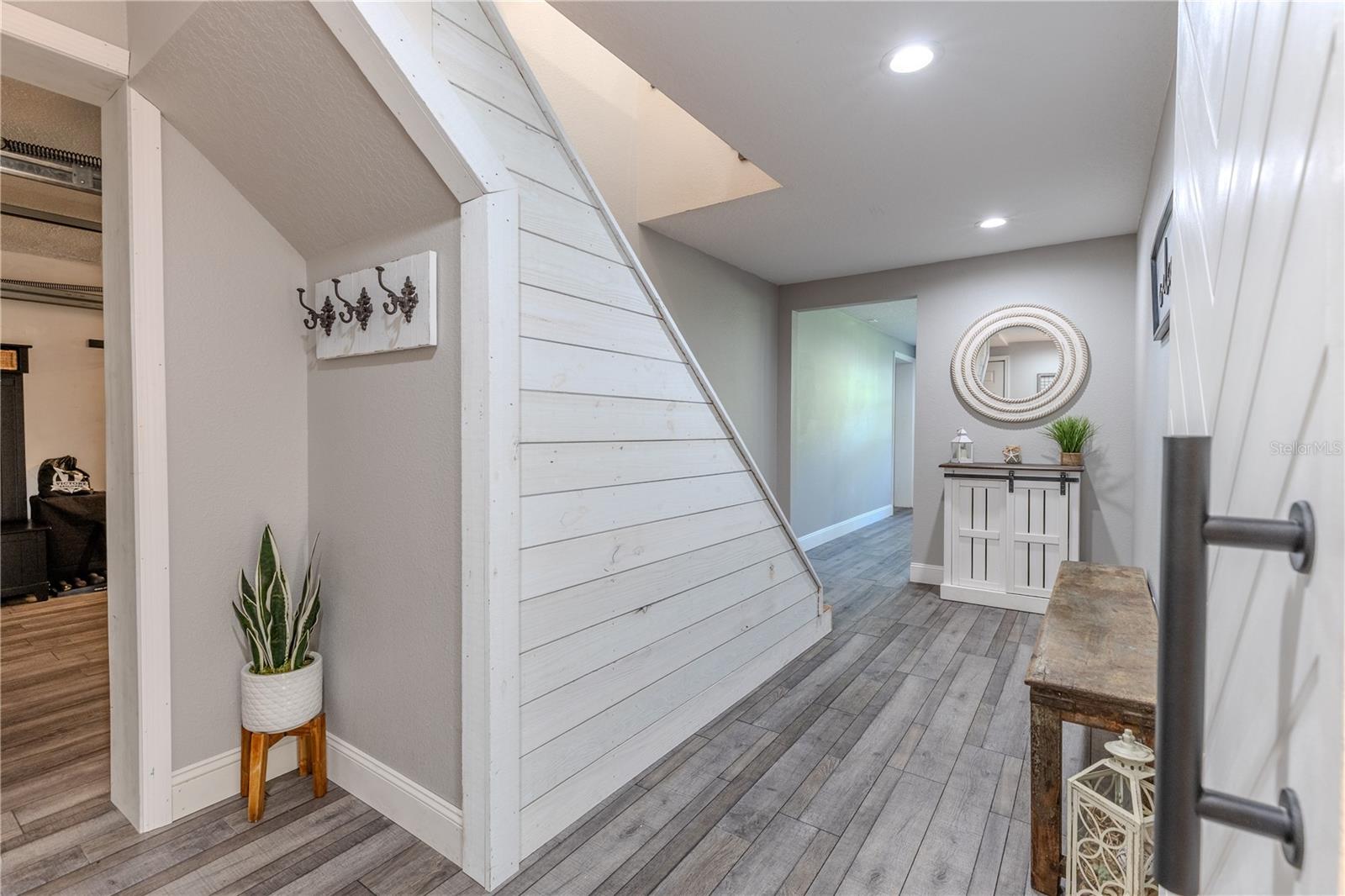 Image 9 of 23 For 7 Valencia Street