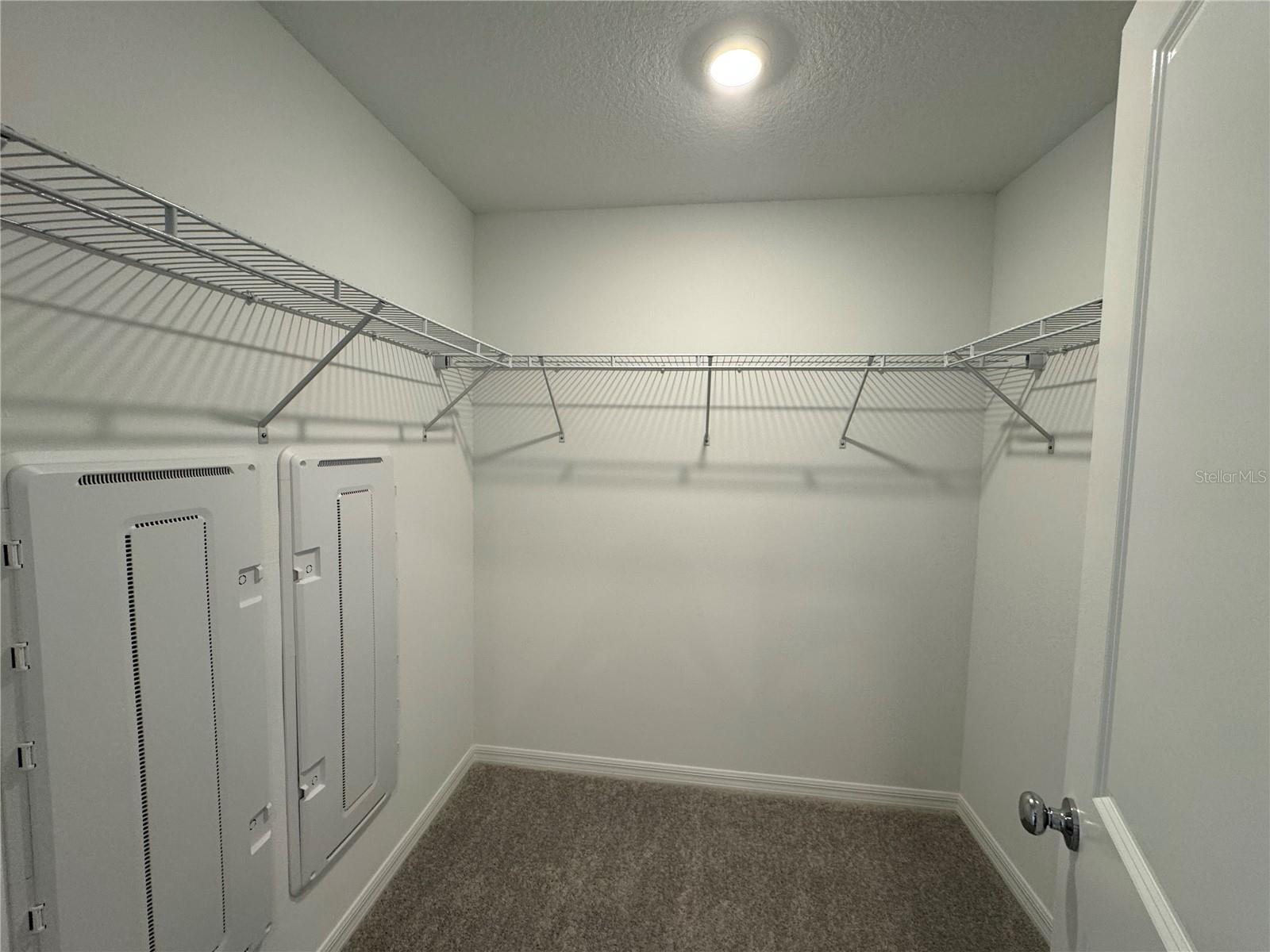 Image 24 of 31 For 10149 Trumpet Honeysuckle Way