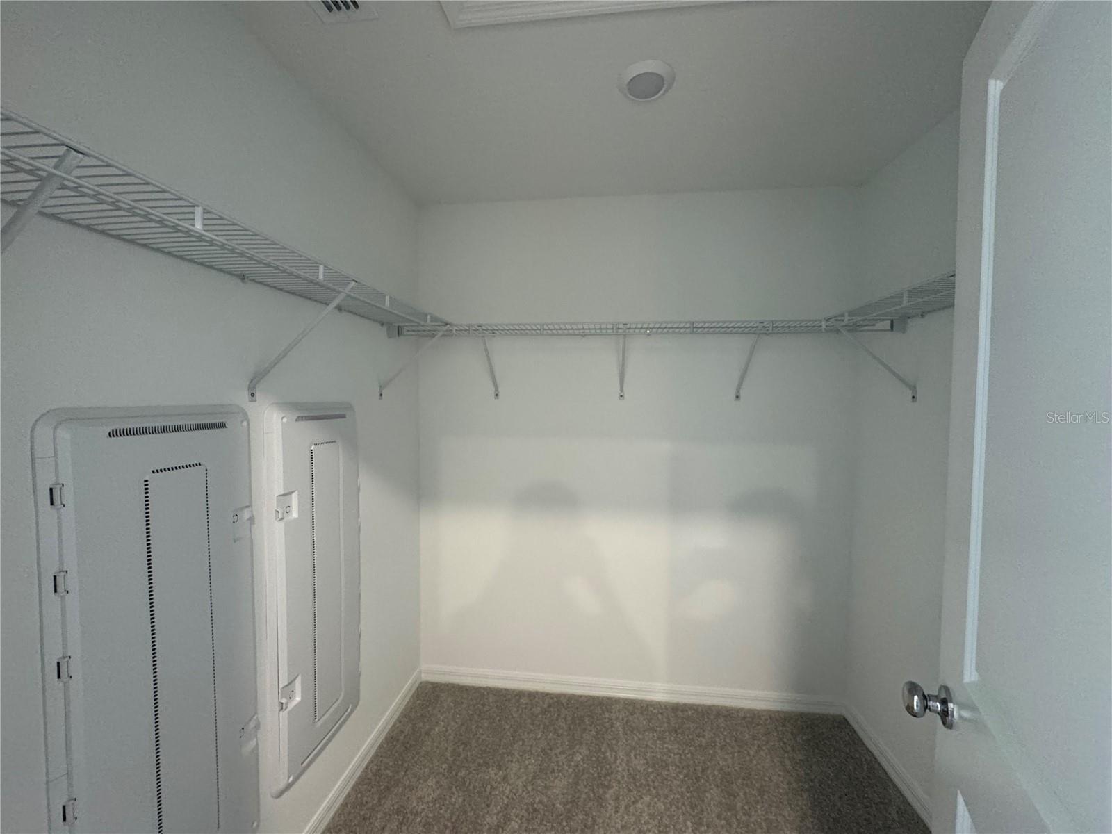 Image 25 of 31 For 10149 Trumpet Honeysuckle Way