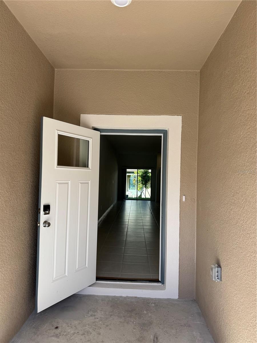 Image 9 of 31 For 10149 Trumpet Honeysuckle Way