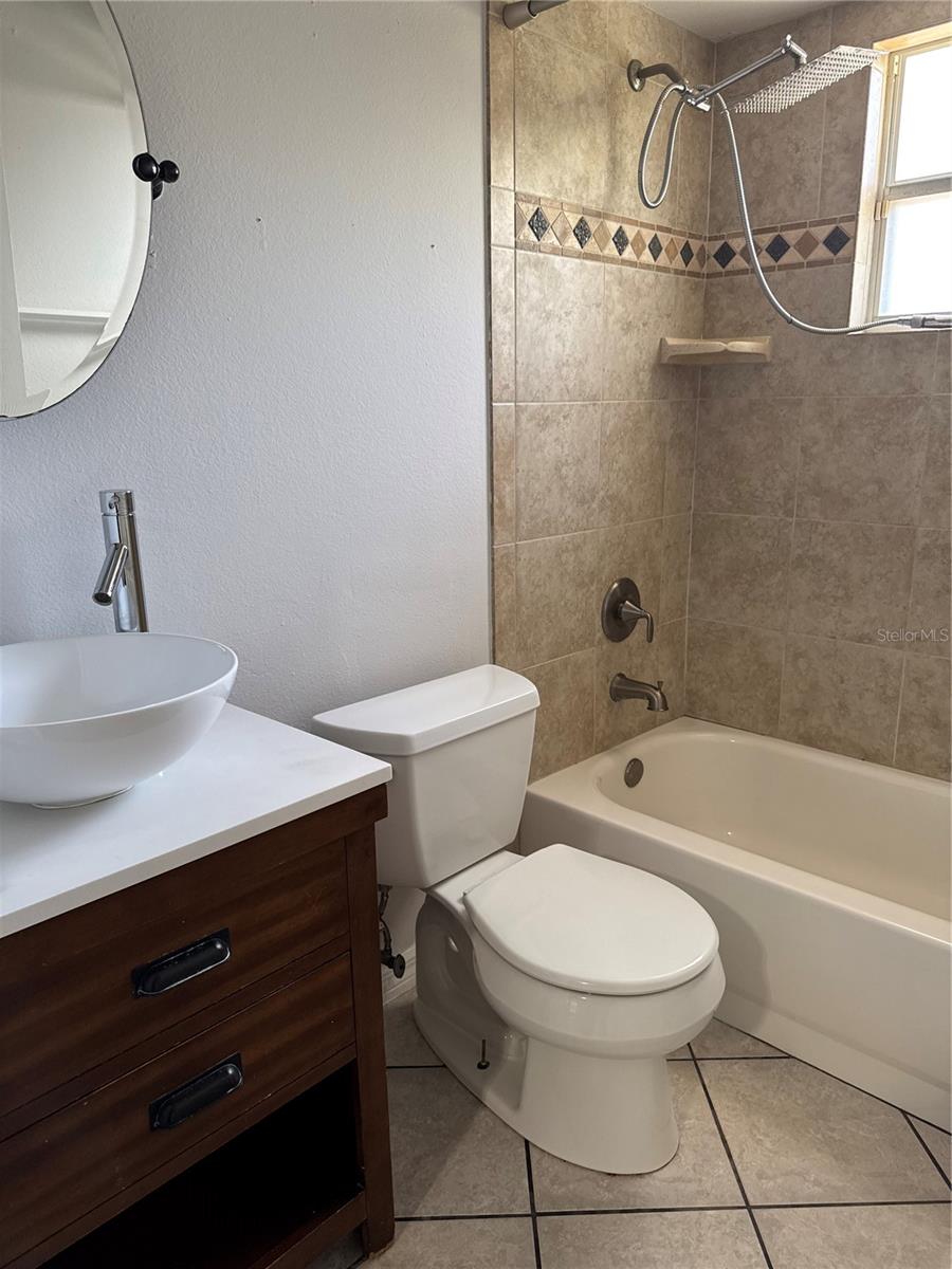 Image 18 of 25 For 1560 Bavon Drive