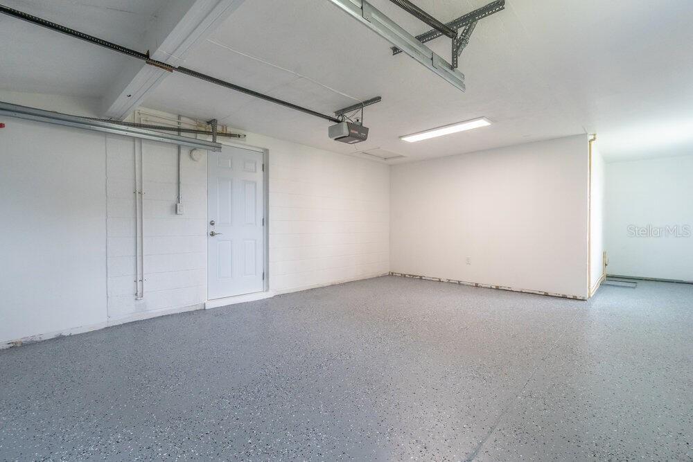 Image 25 of 27 For 121 Sandhurst Drive