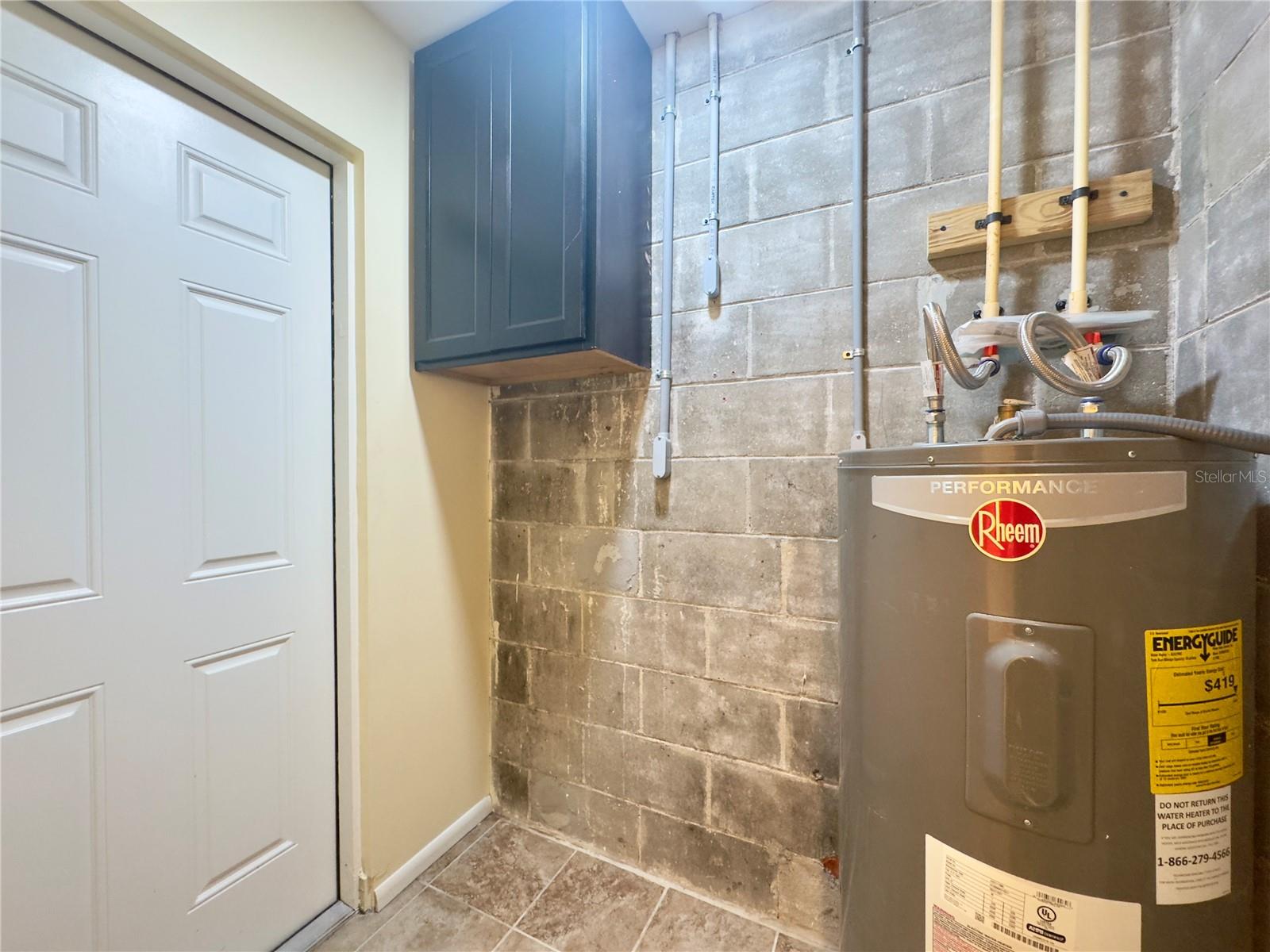 Image 18 of 22 For 205 Fern Drive A