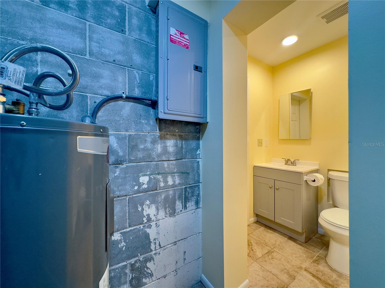 Image 19 of 22 For 205 Fern Drive A