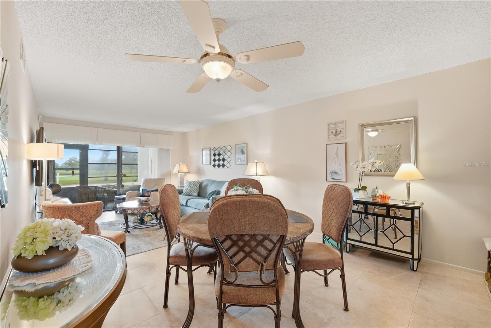 Image 7 of 36 For 3221 Westridge Boulevard 103