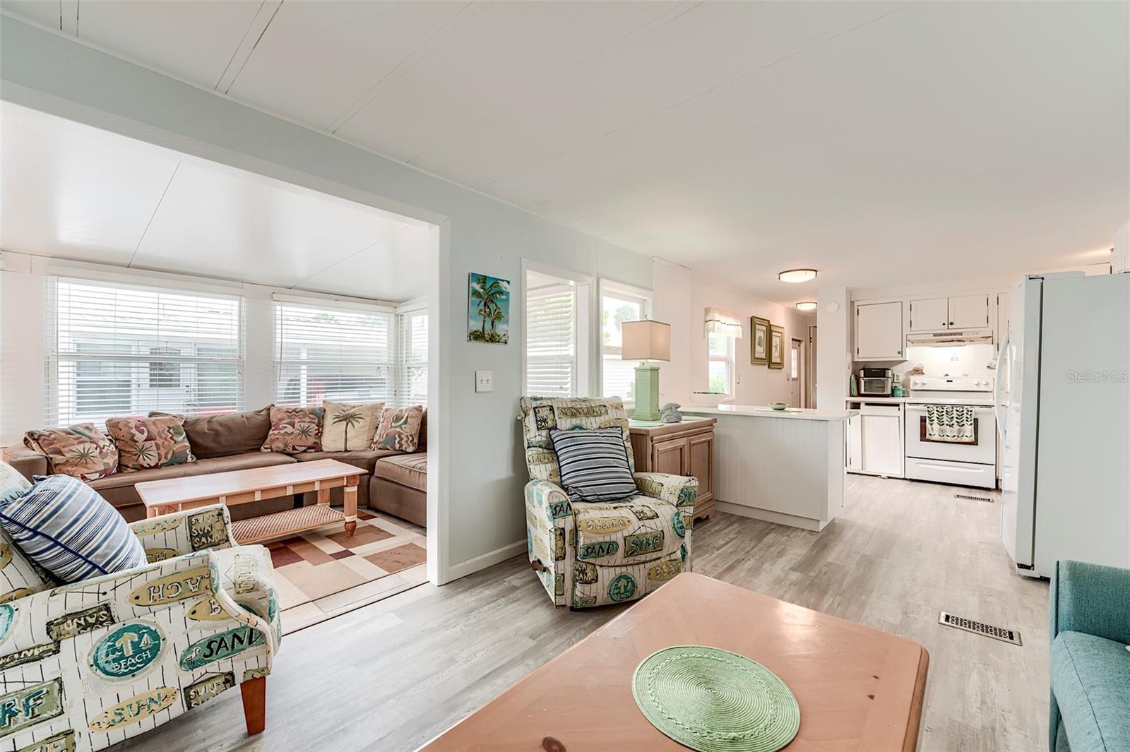 Image 11 of 34 For 24631 Seas Boulevard