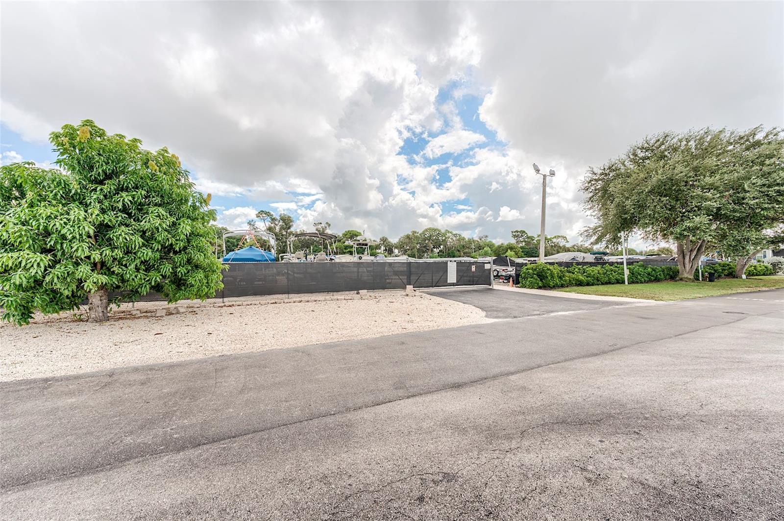 Image 33 of 34 For 24631 Seas Boulevard