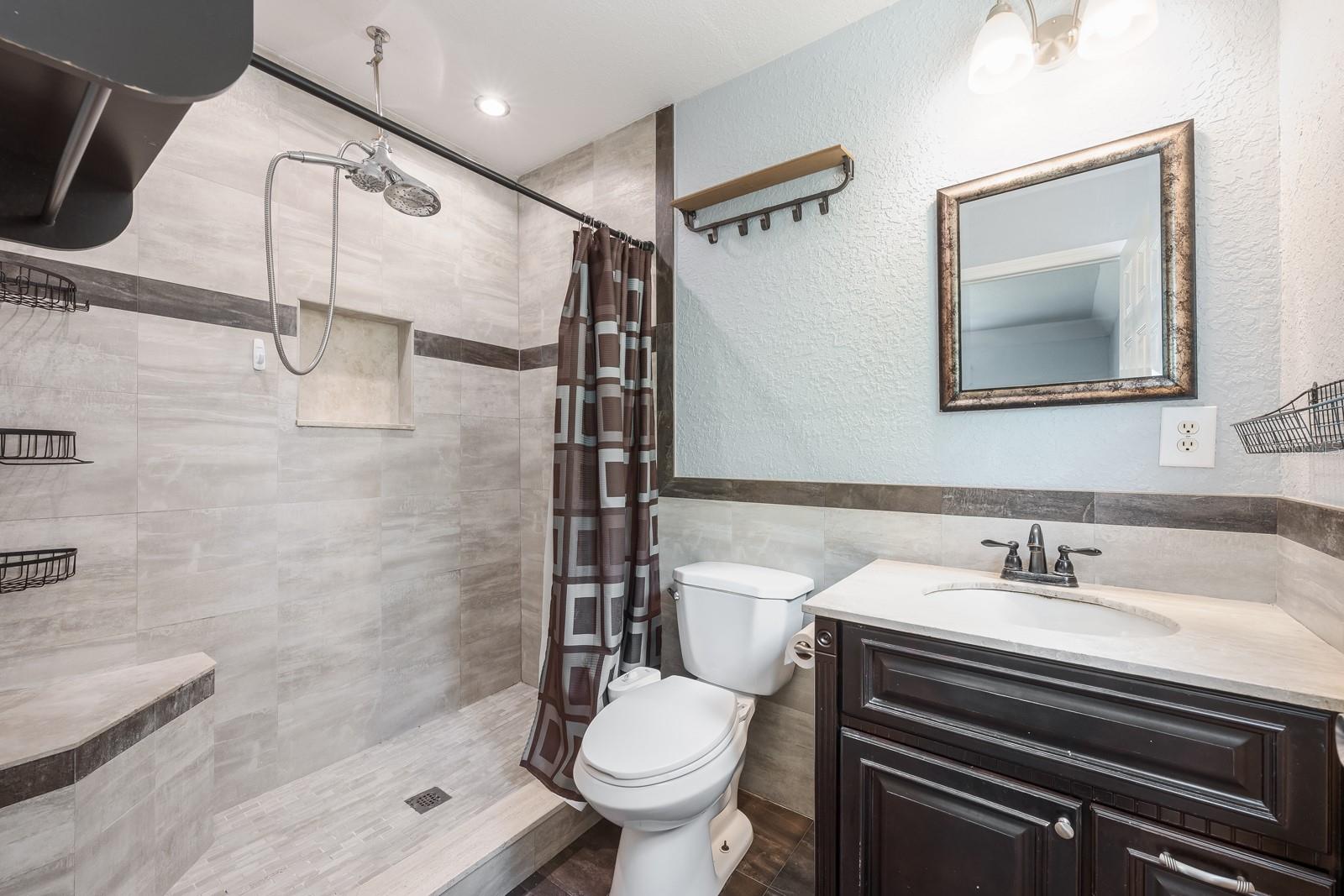 Image 13 of 34 For 272 Deleon Road