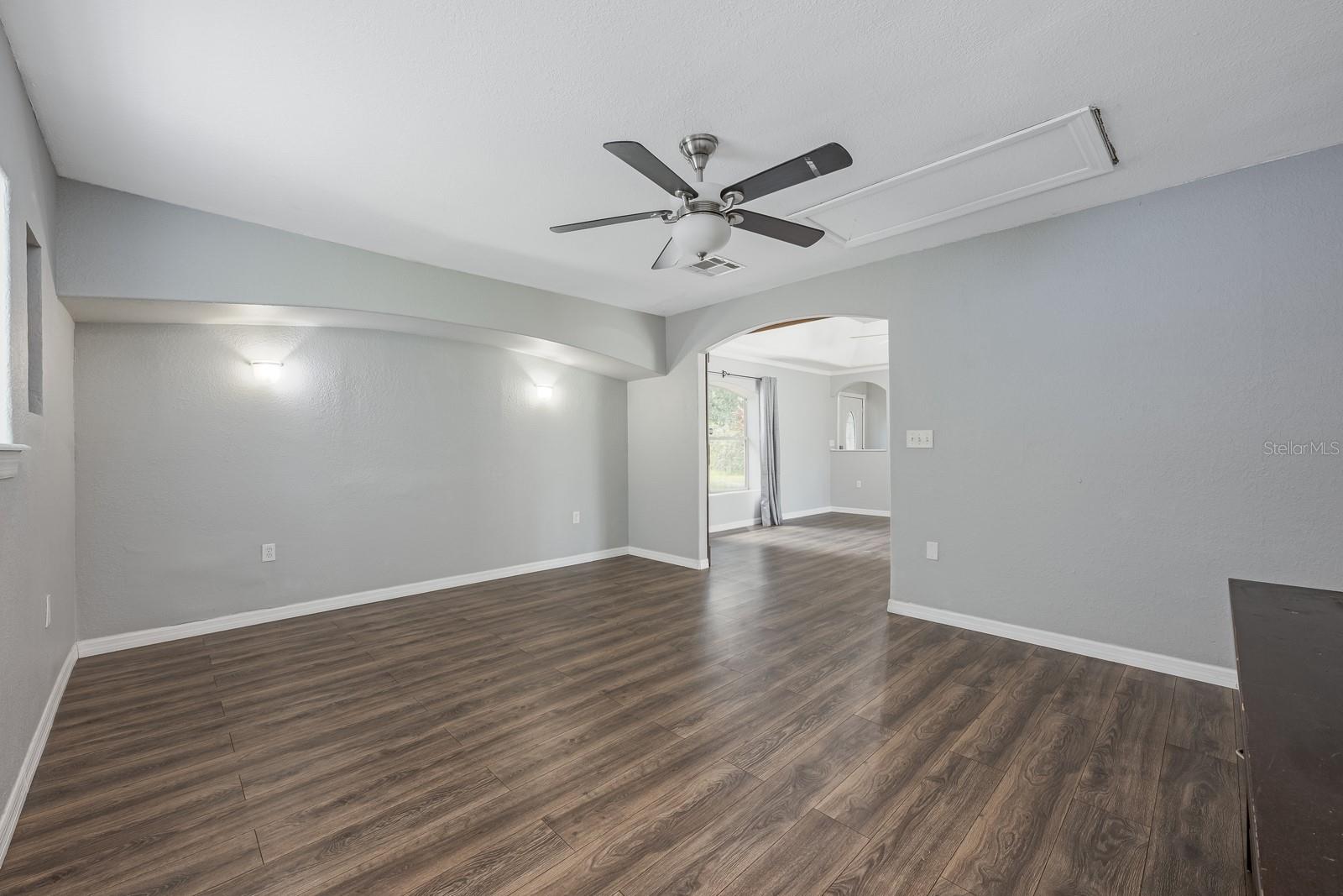 Image 15 of 34 For 272 Deleon Road