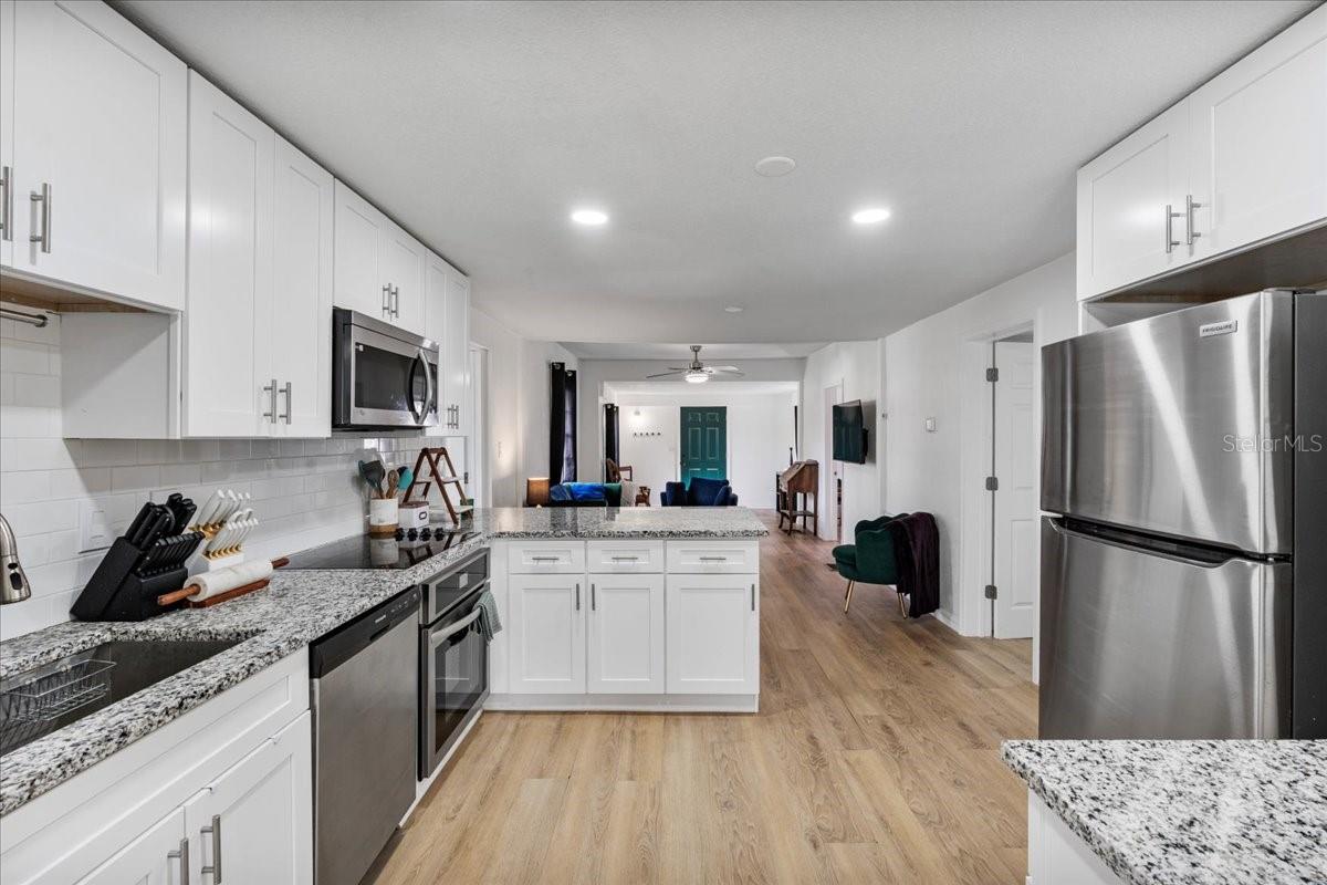 Image 15 of 40 For 1614 Verona Street