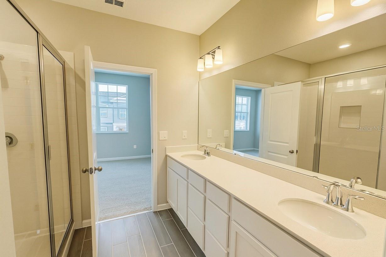 Image 13 of 29 For 15376 Burgtheater Drive