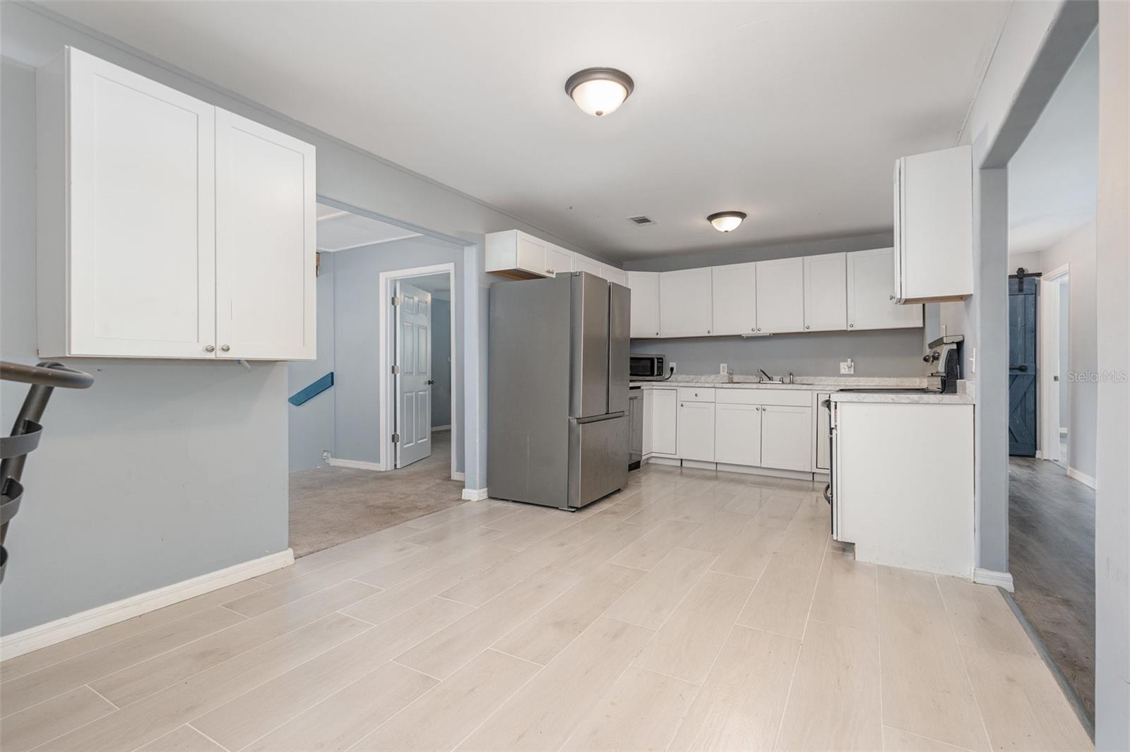 Image 16 of 41 For 190 Stephenson Drive