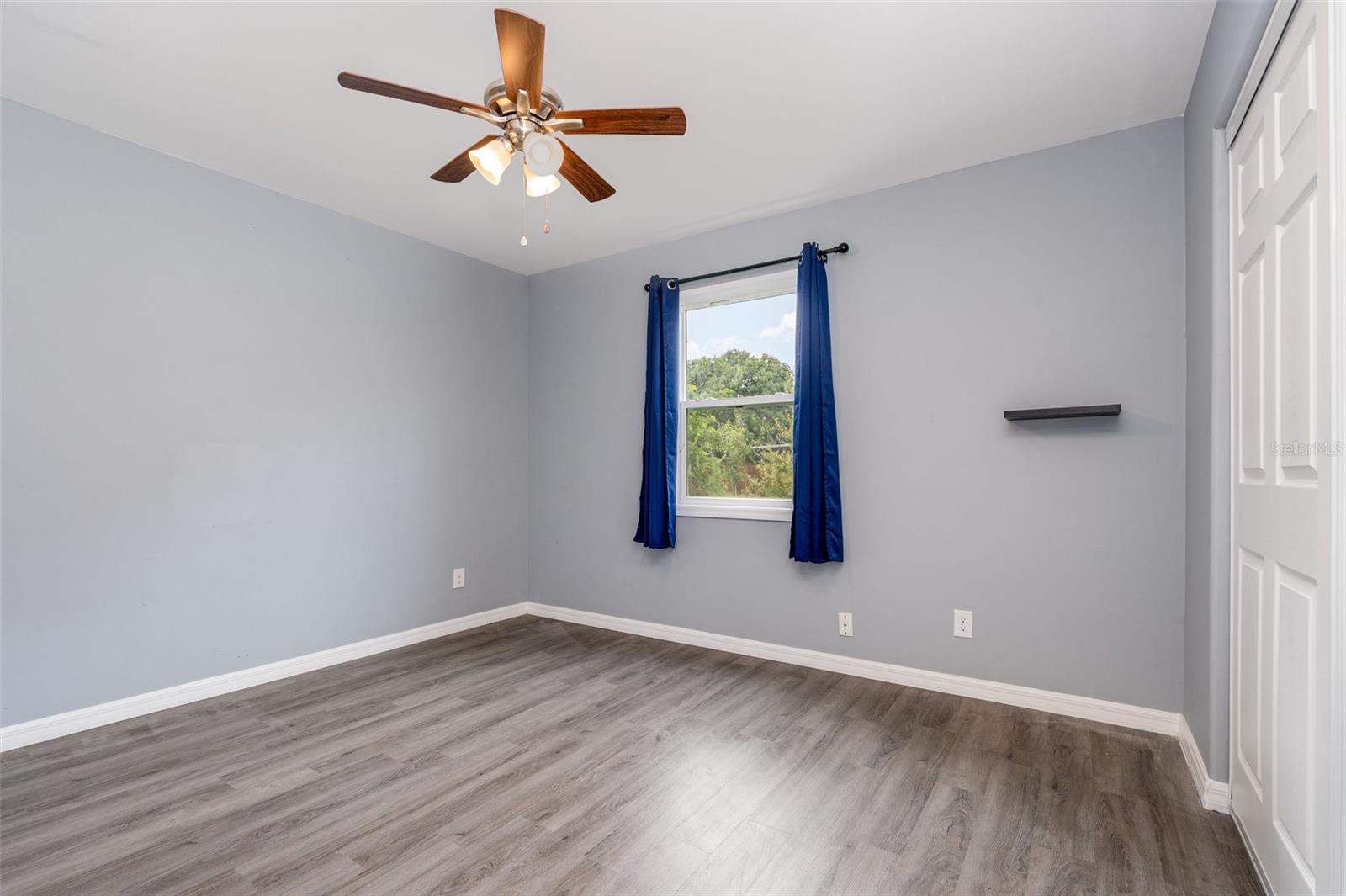 Image 22 of 41 For 190 Stephenson Drive