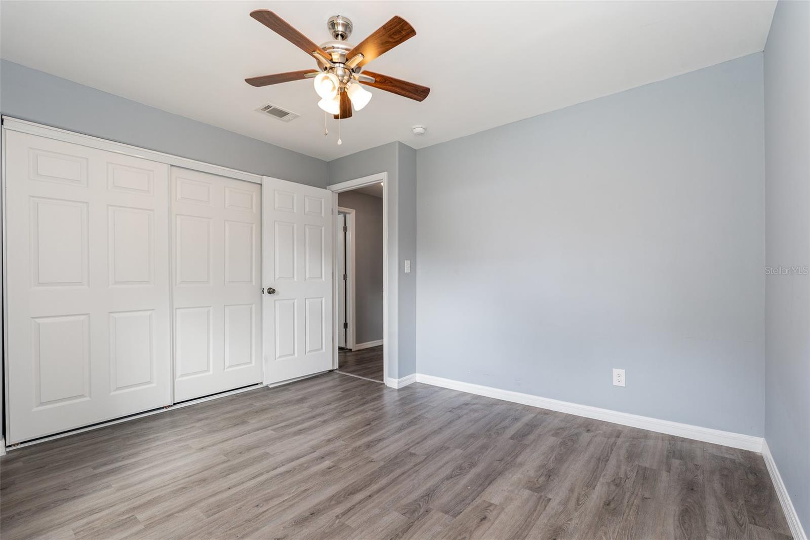 Image 23 of 41 For 190 Stephenson Drive