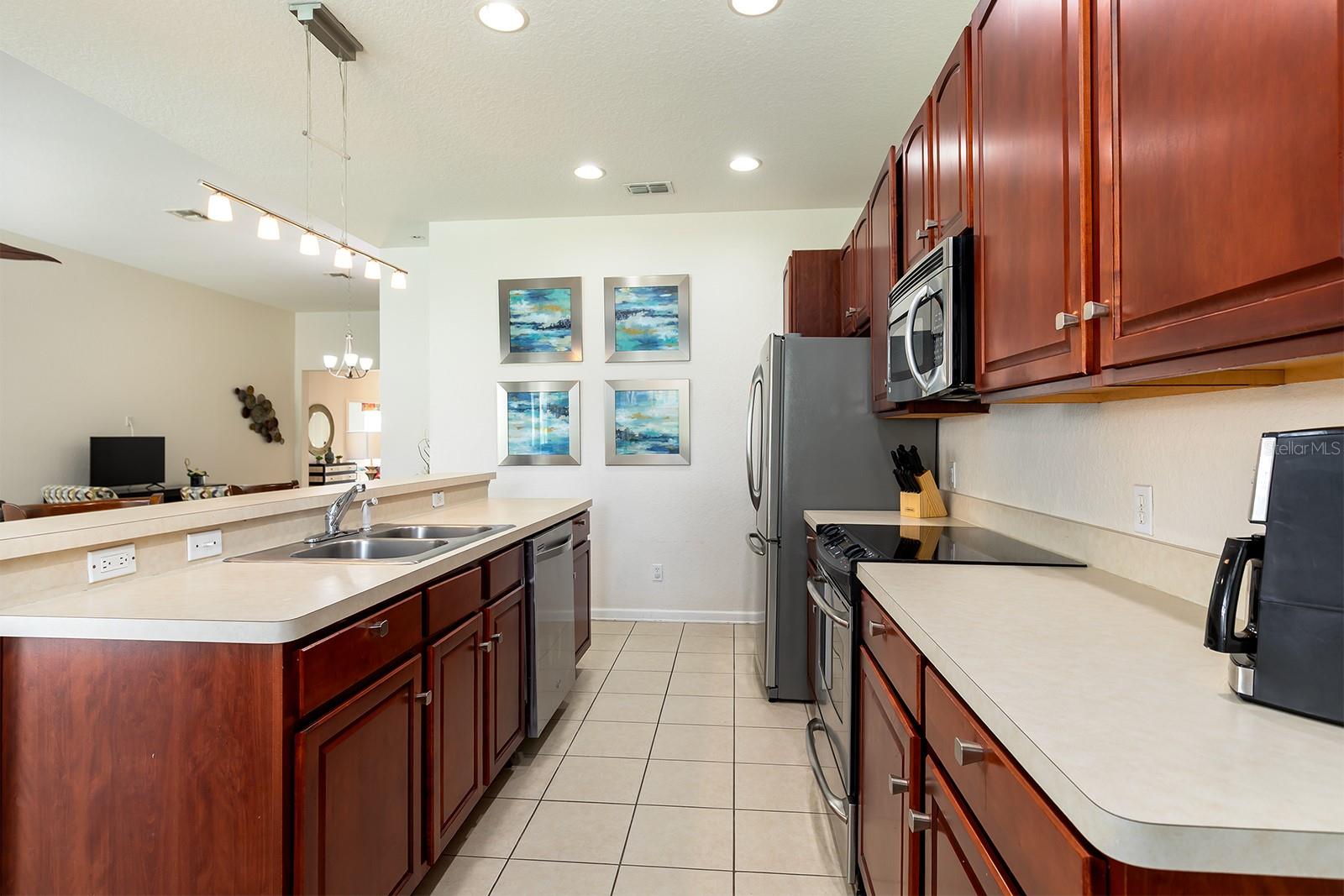 Image 7 of 34 For 7739 Teascone Boulevard