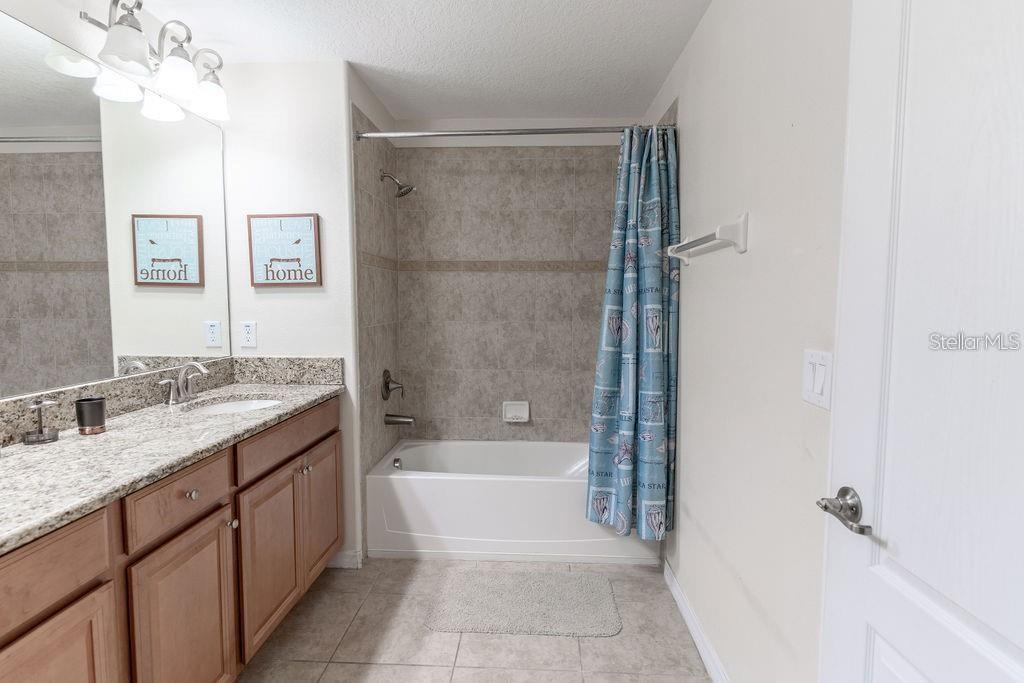 Image 15 of 33 For 8918 Majesty Palm Road