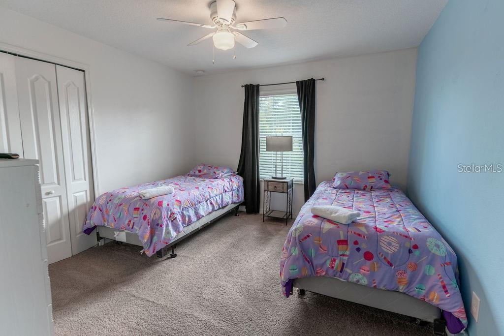 Image 16 of 33 For 8918 Majesty Palm Road