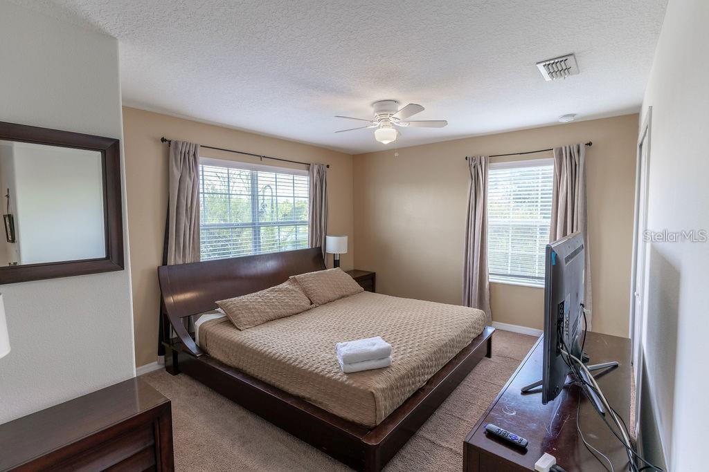 Image 20 of 33 For 8918 Majesty Palm Road