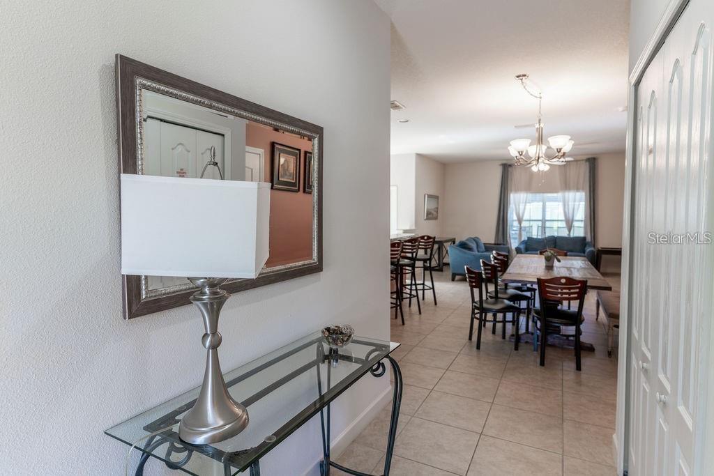 Image 5 of 33 For 8918 Majesty Palm Road