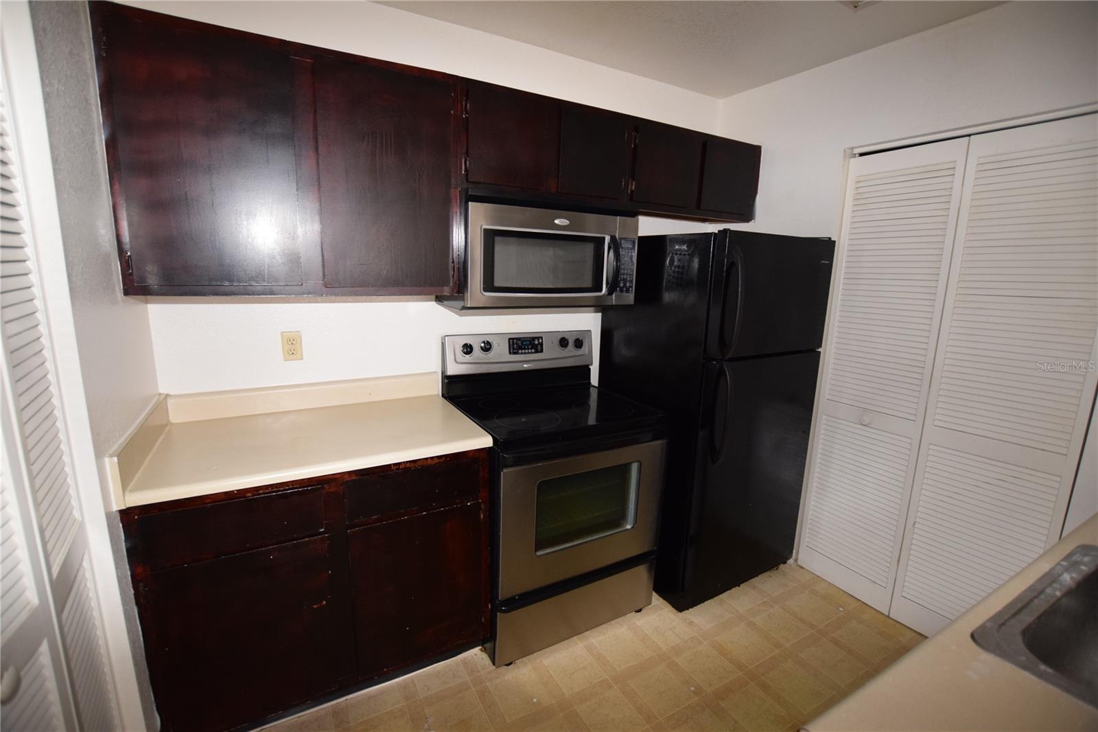 Image 4 of 16 For 11550 Westwood Boulevard 1215