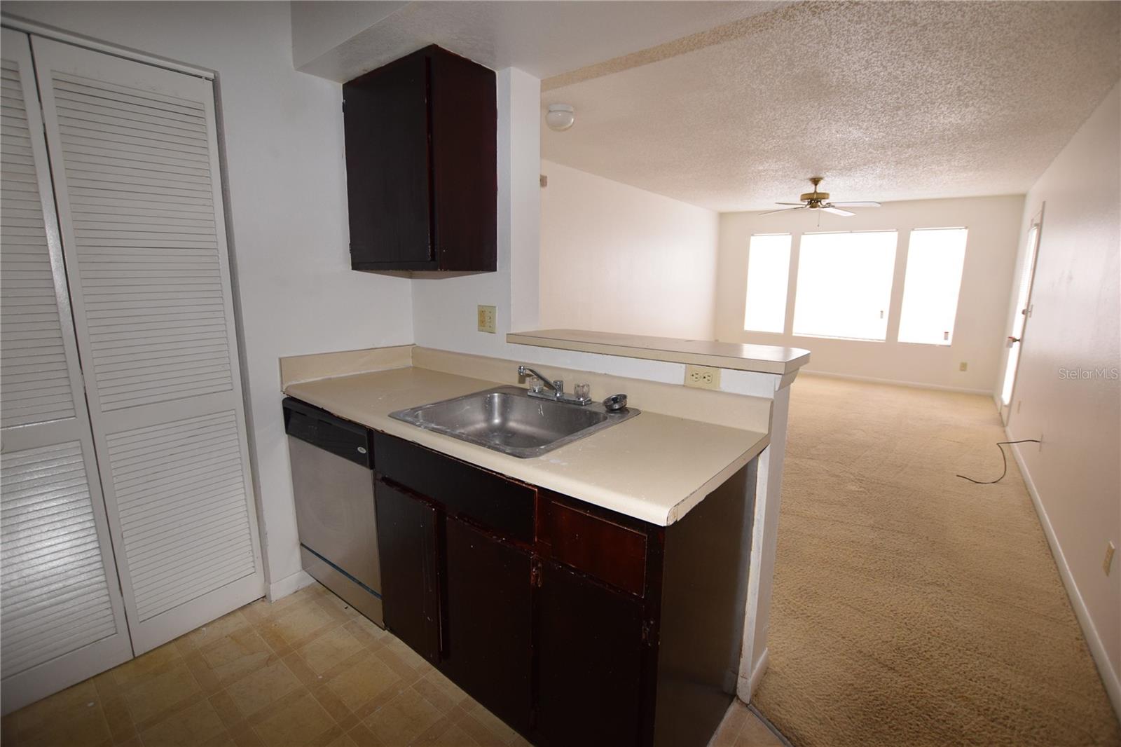 Image 5 of 16 For 11550 Westwood Boulevard 1215