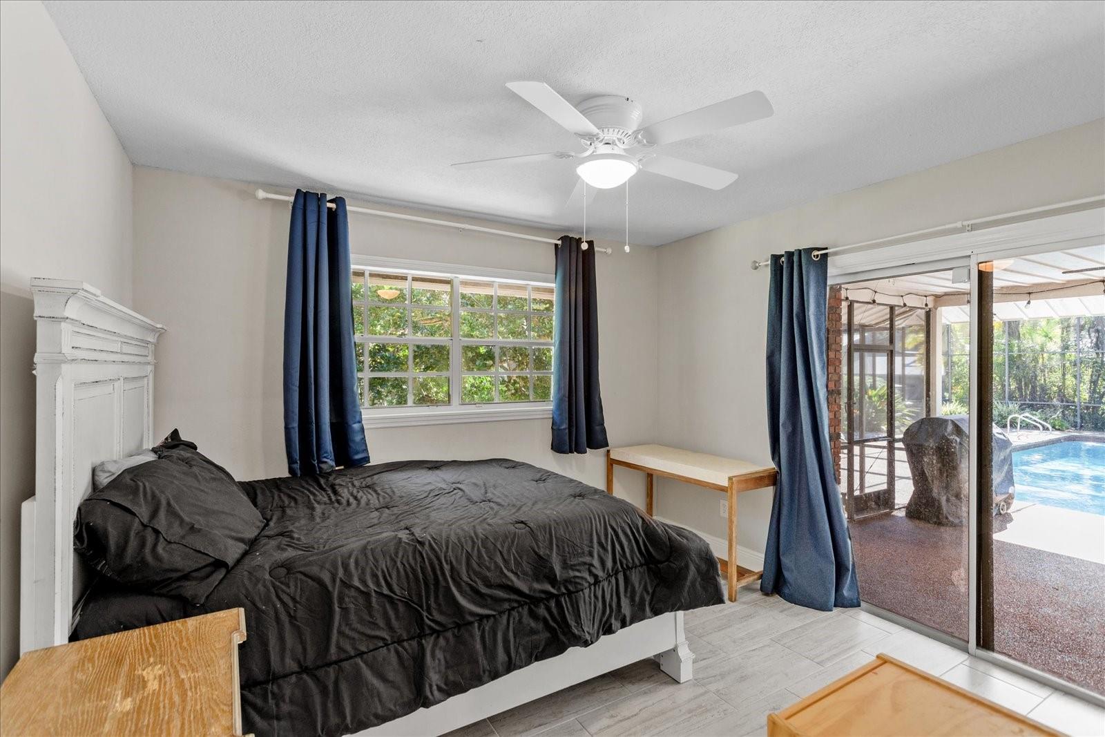 Image 32 of 49 For 203 Sweetwater Cove Boulevard