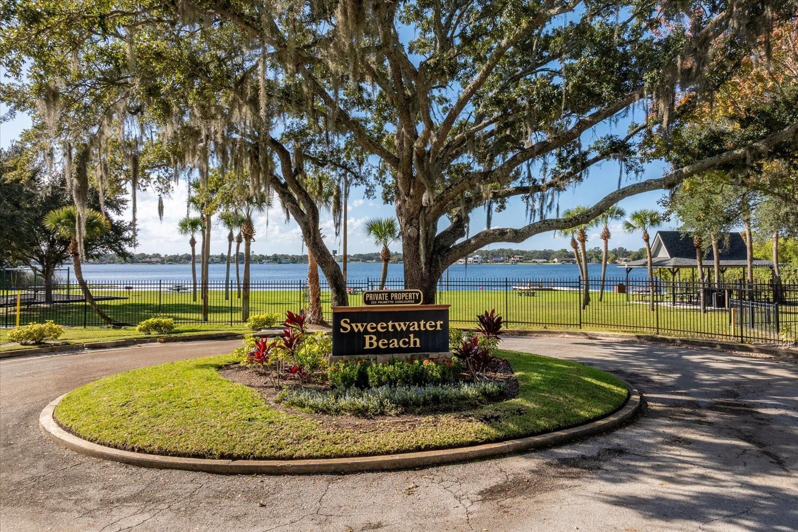 Image 47 of 49 For 203 Sweetwater Cove Boulevard