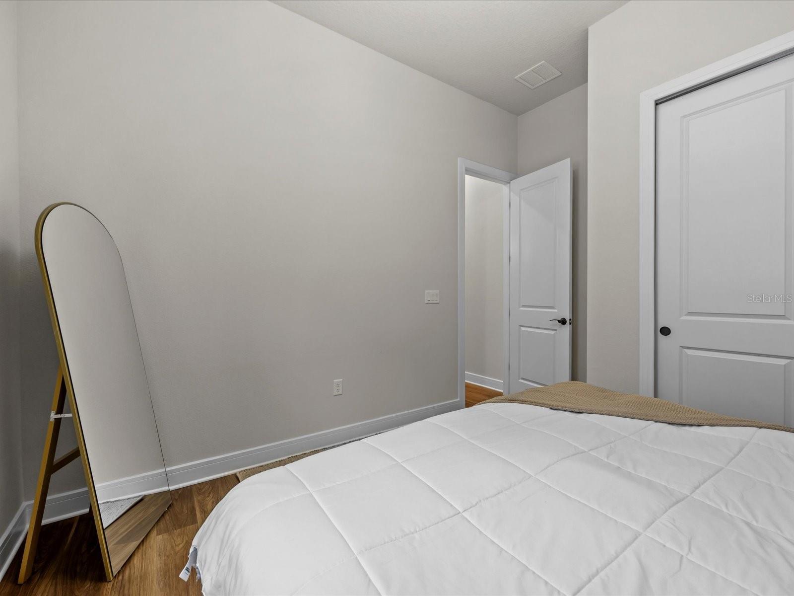 Image 17 of 31 For 15326 Willow Ridge Drive