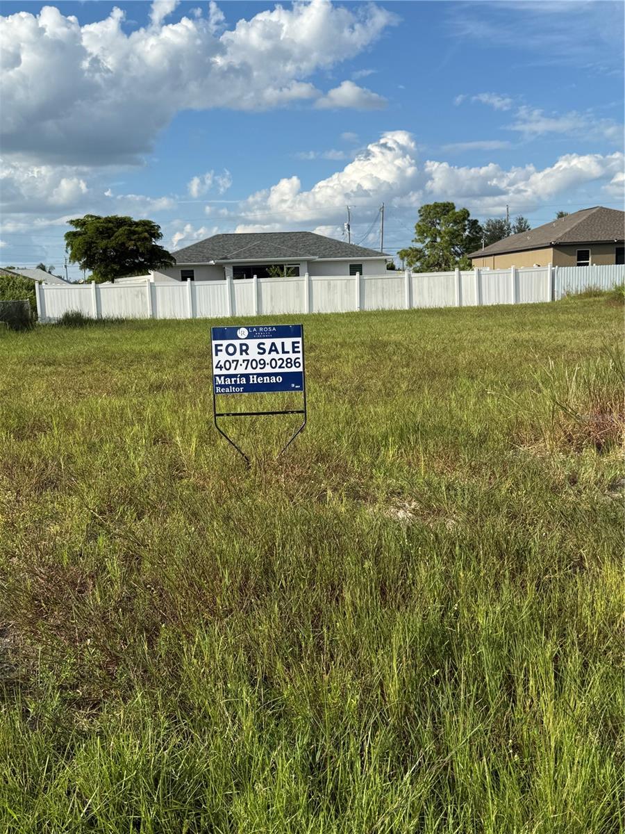 Image 2 of 4 For 2005 22nd Terrace