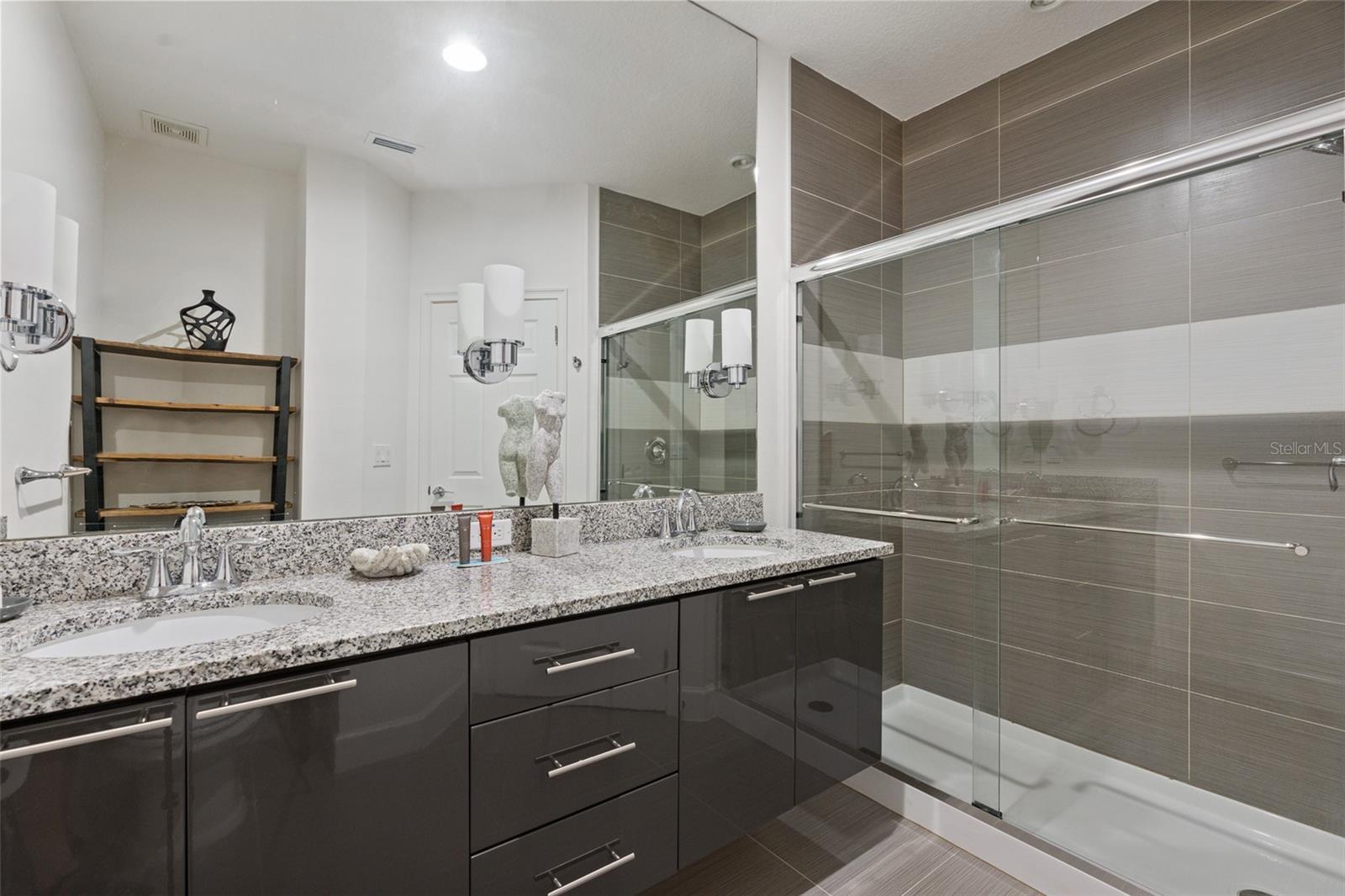 Image 13 of 29 For 17522 Placidity Avenue